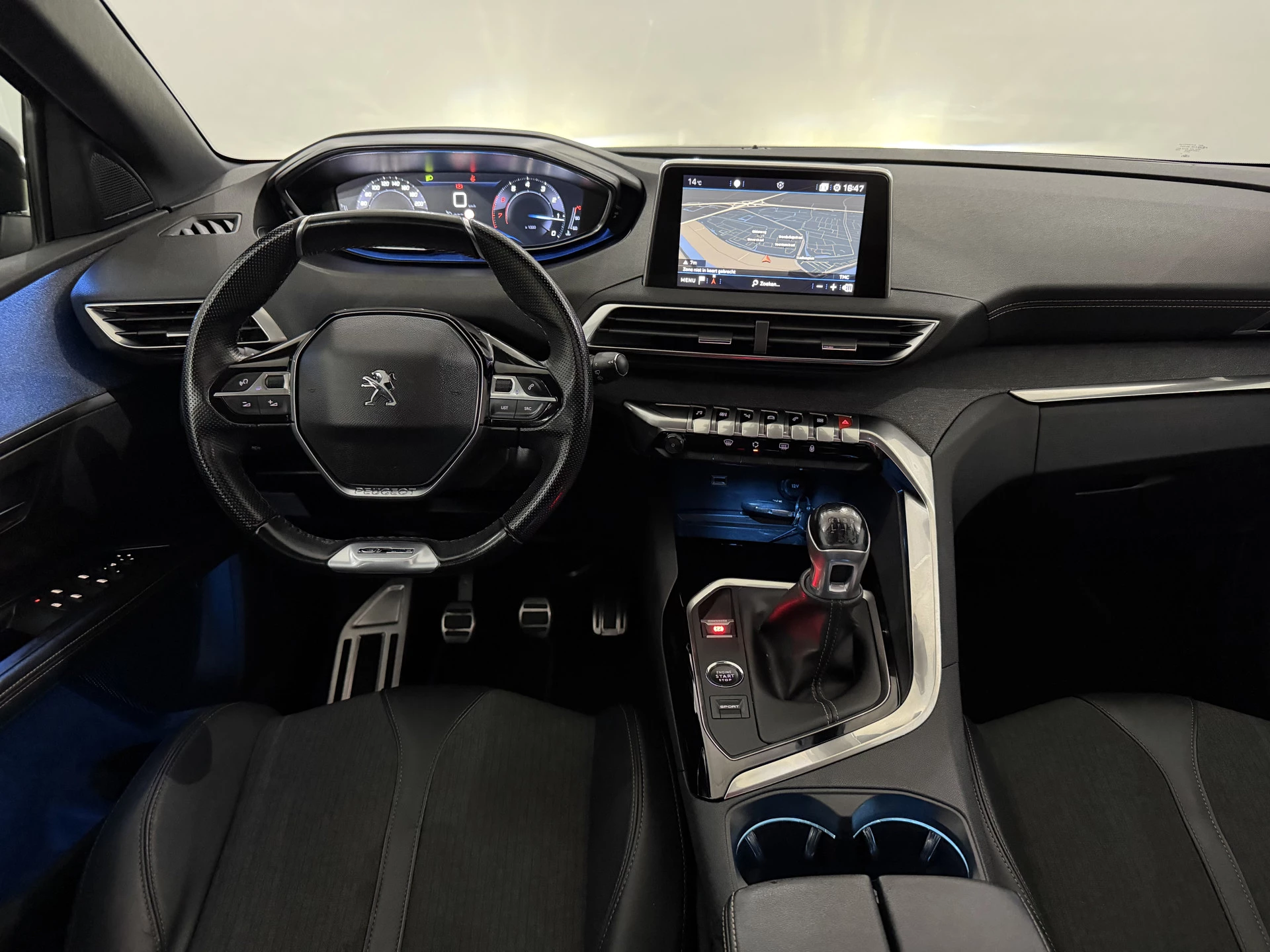 Hoofdafbeelding Peugeot 5008