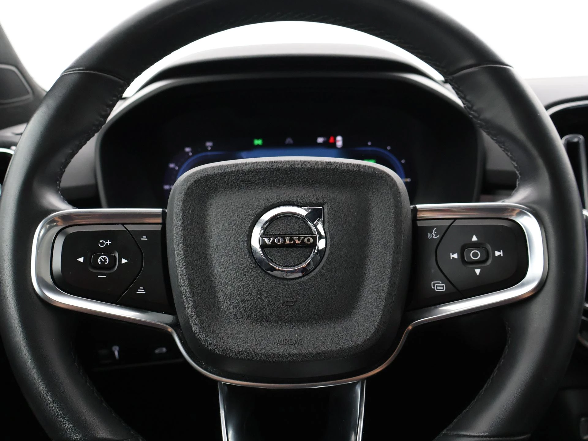Hoofdafbeelding Volvo C40