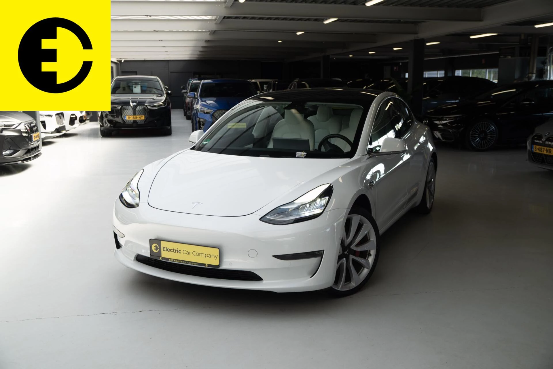 Hoofdafbeelding Tesla Model 3