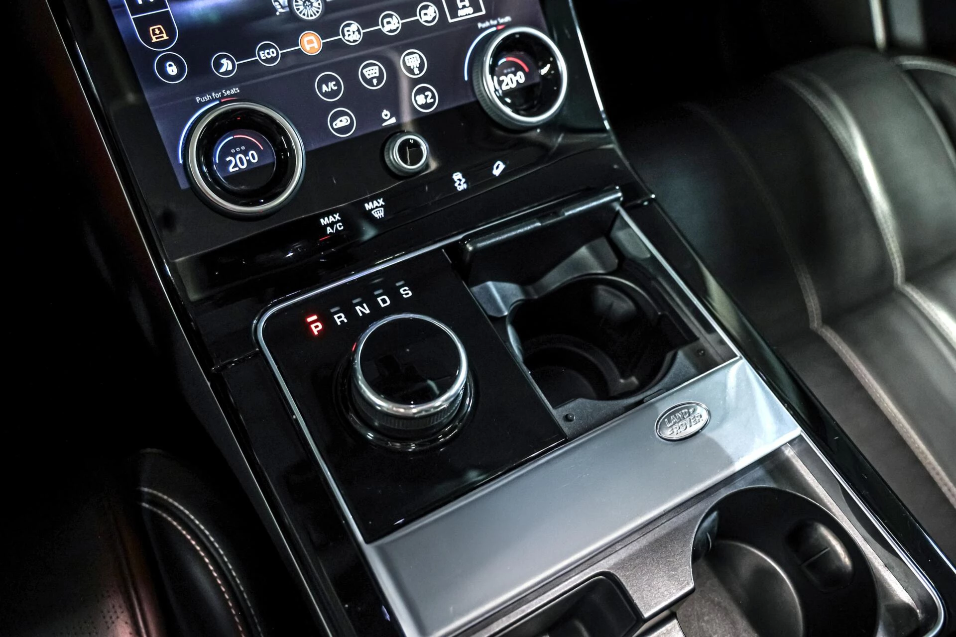 Hoofdafbeelding Land Rover Range Rover Velar