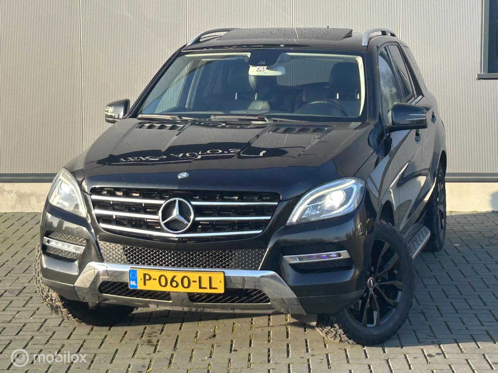 Hoofdafbeelding Mercedes-Benz M-Klasse
