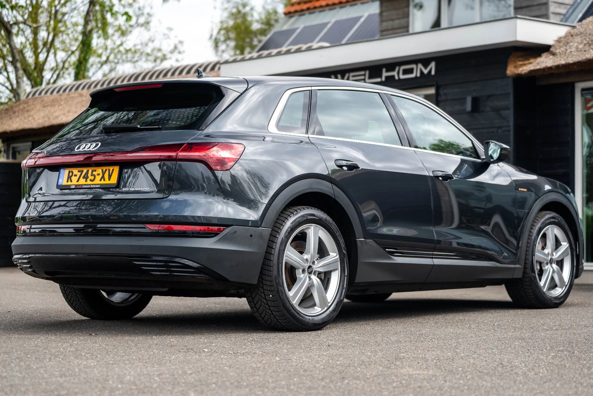 Hoofdafbeelding Audi e-tron
