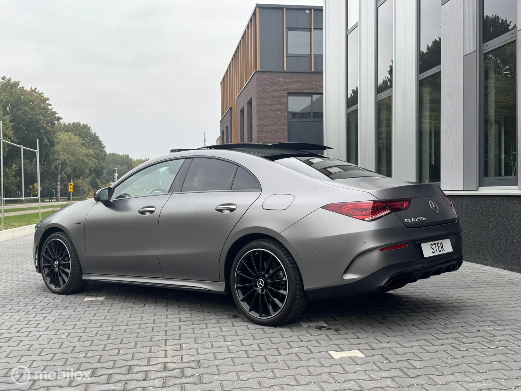Hoofdafbeelding Mercedes-Benz CLA
