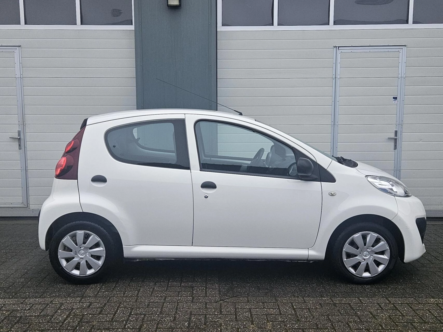 Hoofdafbeelding Peugeot 107