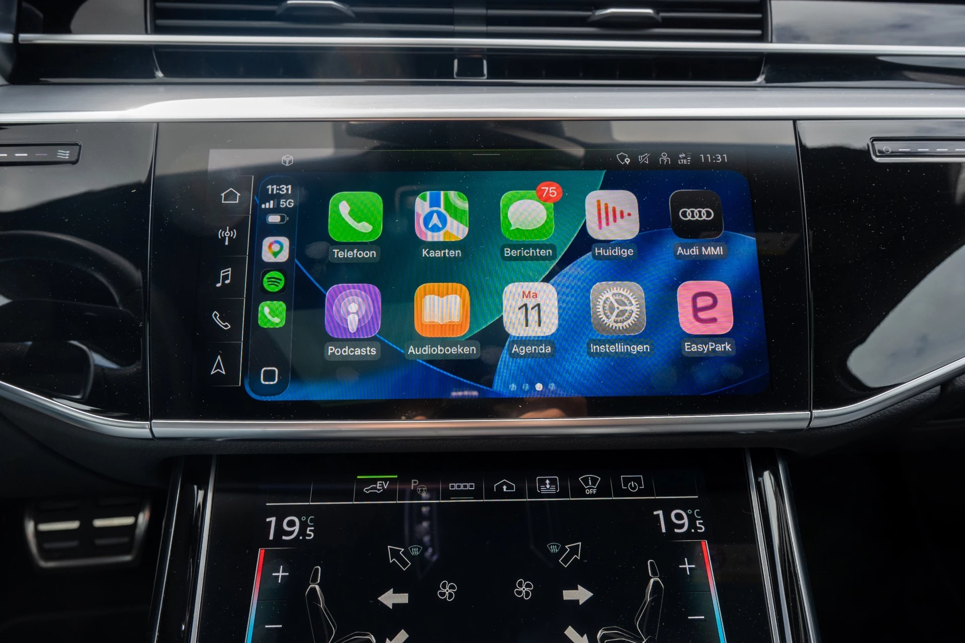 Hoofdafbeelding Audi A8