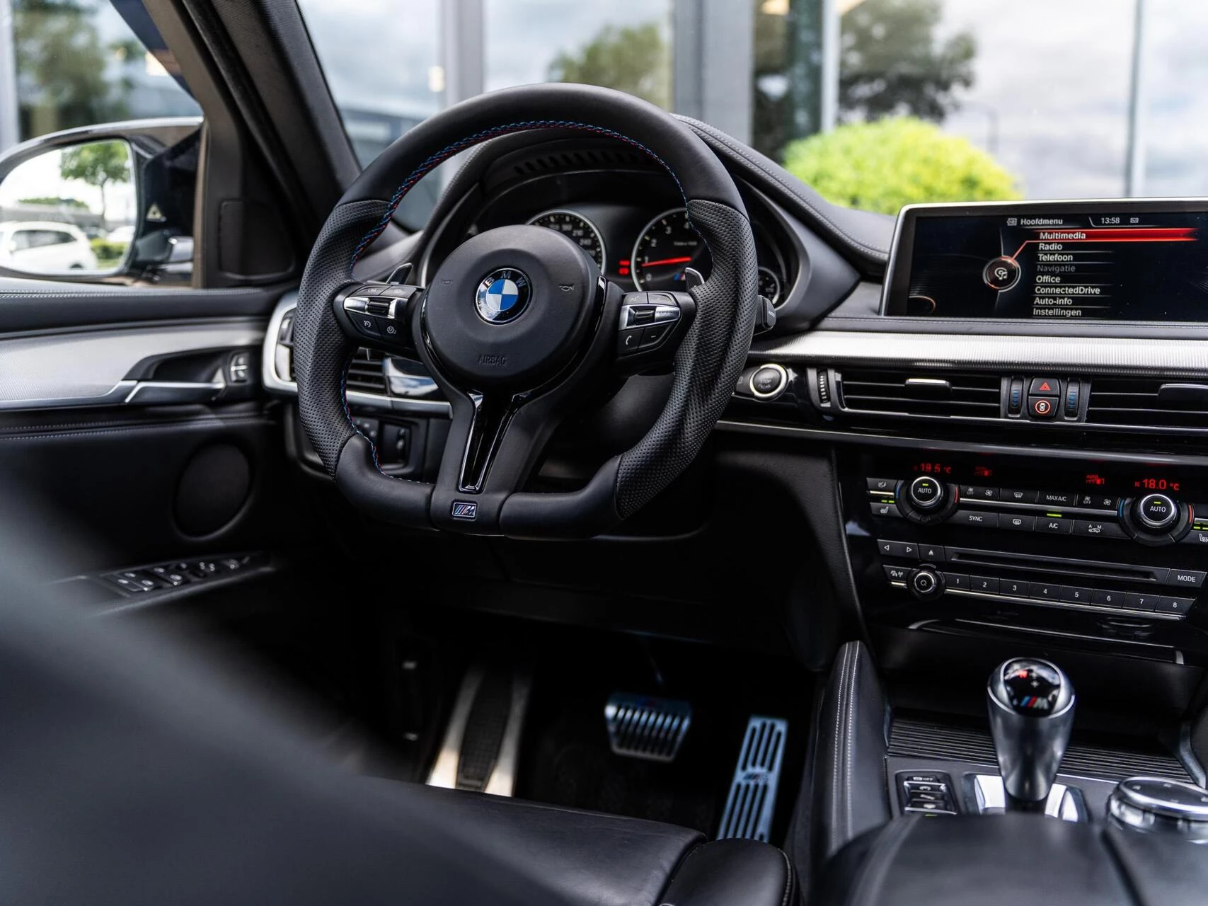 Hoofdafbeelding BMW X6