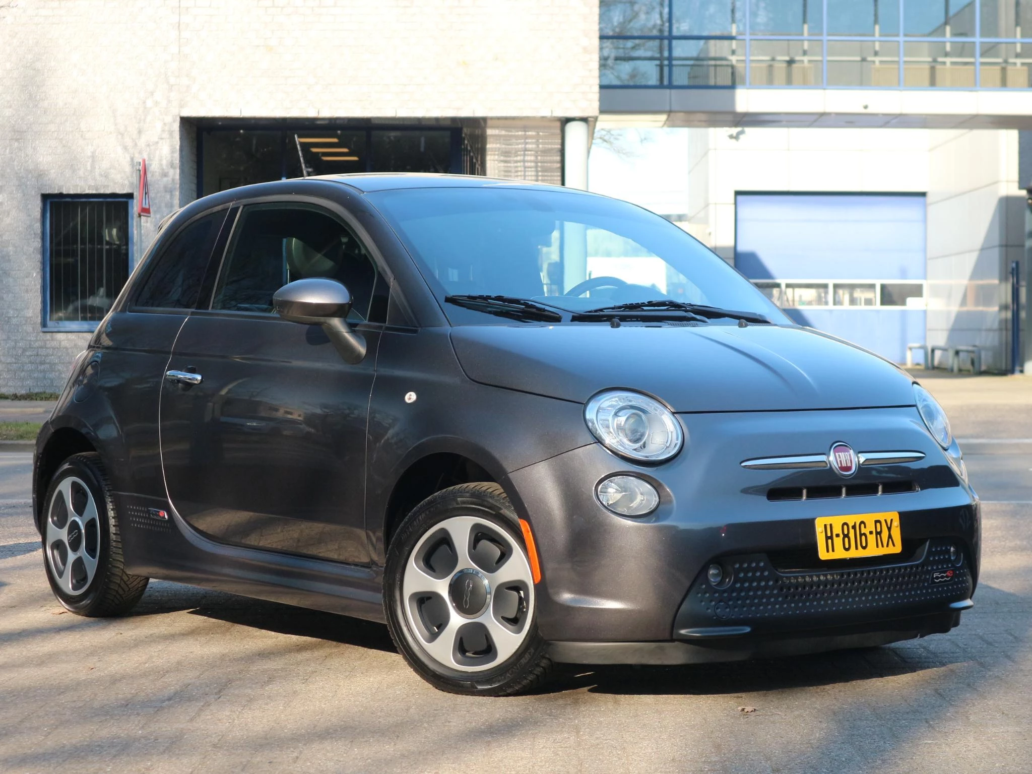 Hoofdafbeelding Fiat 500e