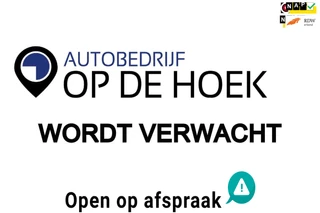 Mitsubishi Outlander 2.4 PHEV Pure APPLE CARPLAY/VERWARMDE VOORSTOELEN/CAMERA