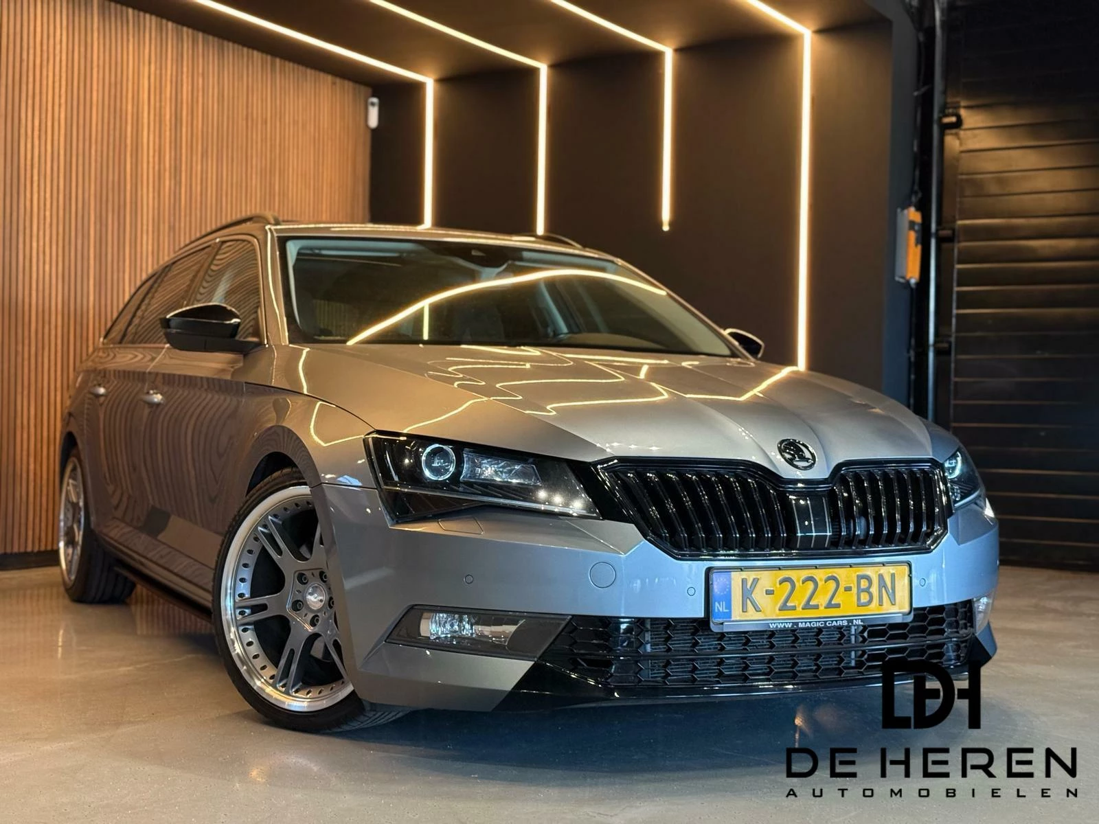 Hoofdafbeelding Škoda Superb