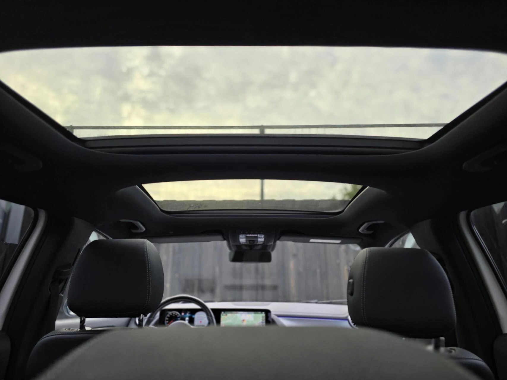 Hoofdafbeelding Mercedes-Benz EQA