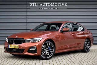 BMW 3 Serie 330e M Sport Individual | Pano | Laser | ACC | Head-Up | Memory Seats | 19'' Wielen |