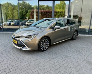 Toyota Corolla Touring Sports 1.8 Hybrid Executive,LED,Vol Leer,HUD,BLIS,Lane Ass.,Carplay,Adapt Cruise,Stoelverw,ParkPilot