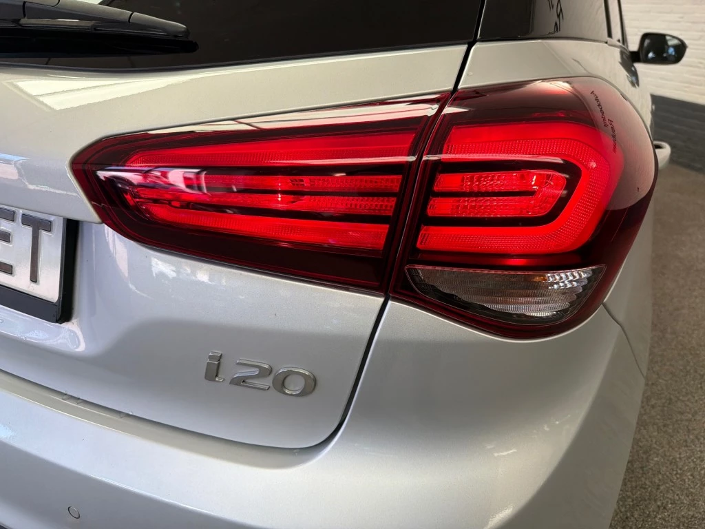 Hoofdafbeelding Hyundai i20
