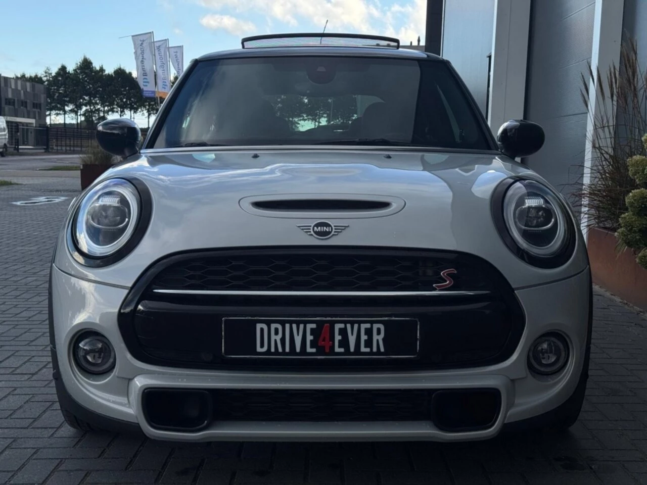 Hoofdafbeelding MINI Cooper S