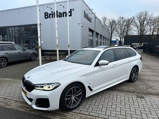 Hoofdafbeelding BMW 5 Serie BMW 5 Serie 530e M-sport Touring 2021 BTW *Pano *Adaptive *Leer *Laser *360gr Camera