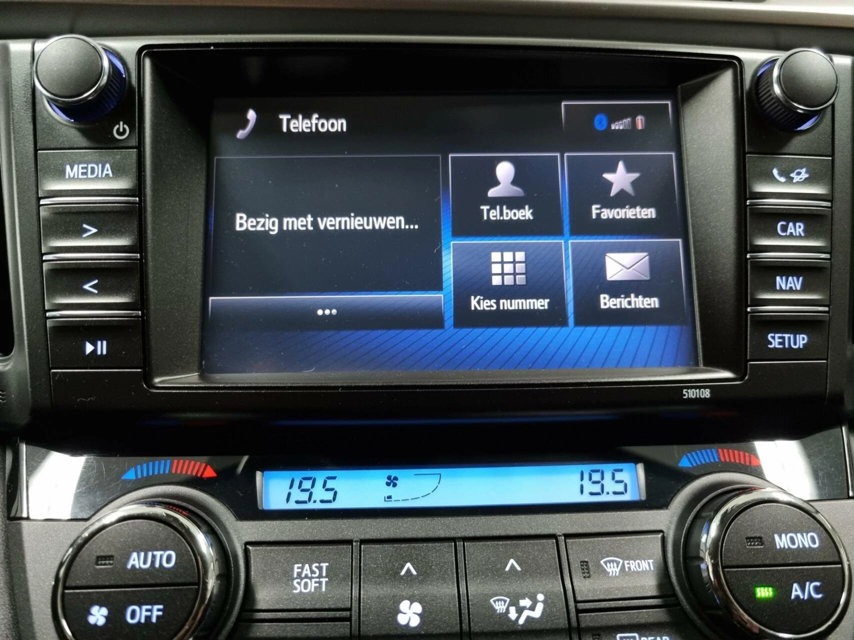 Hoofdafbeelding Toyota RAV4