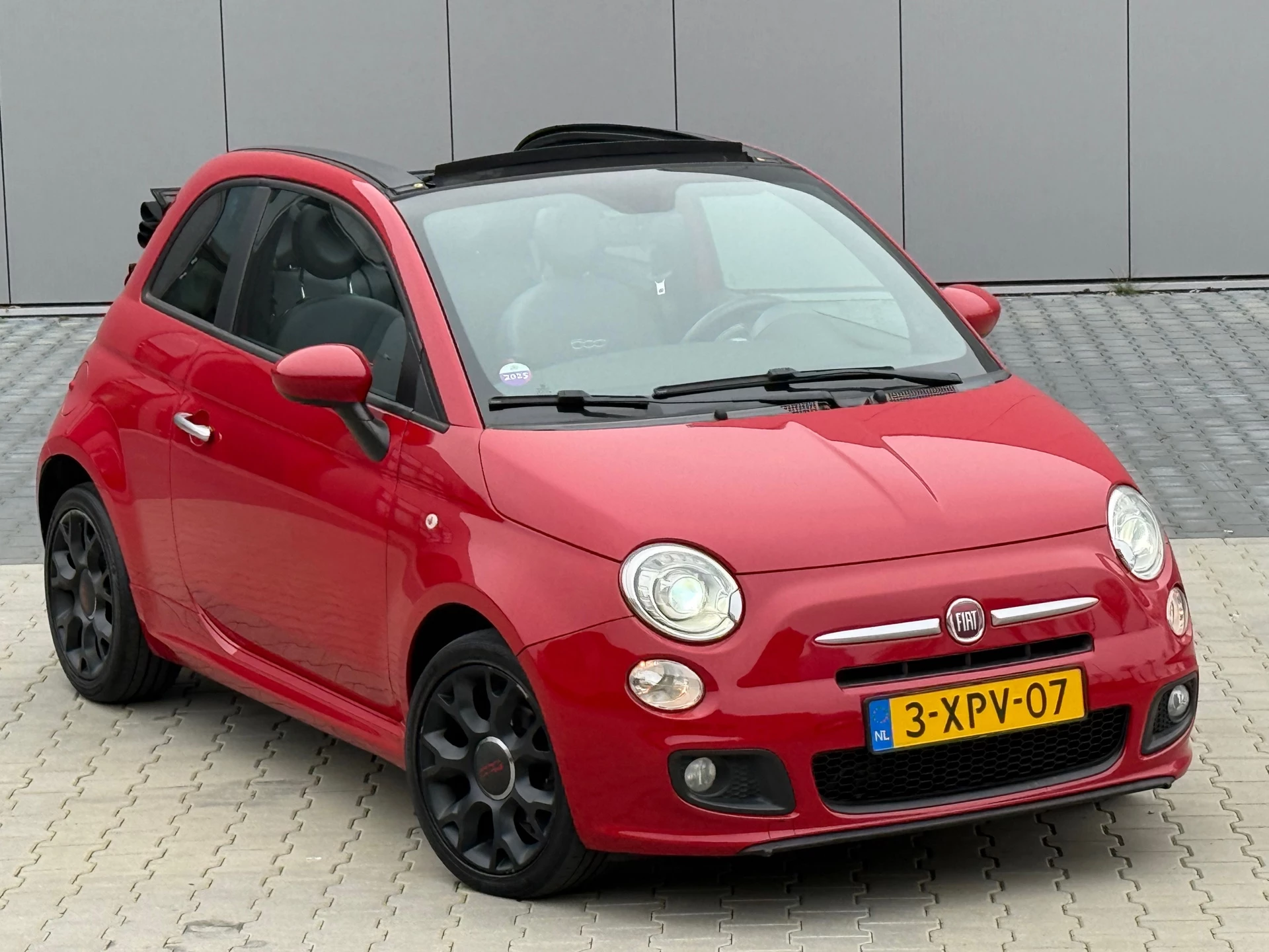Hoofdafbeelding Fiat 500C