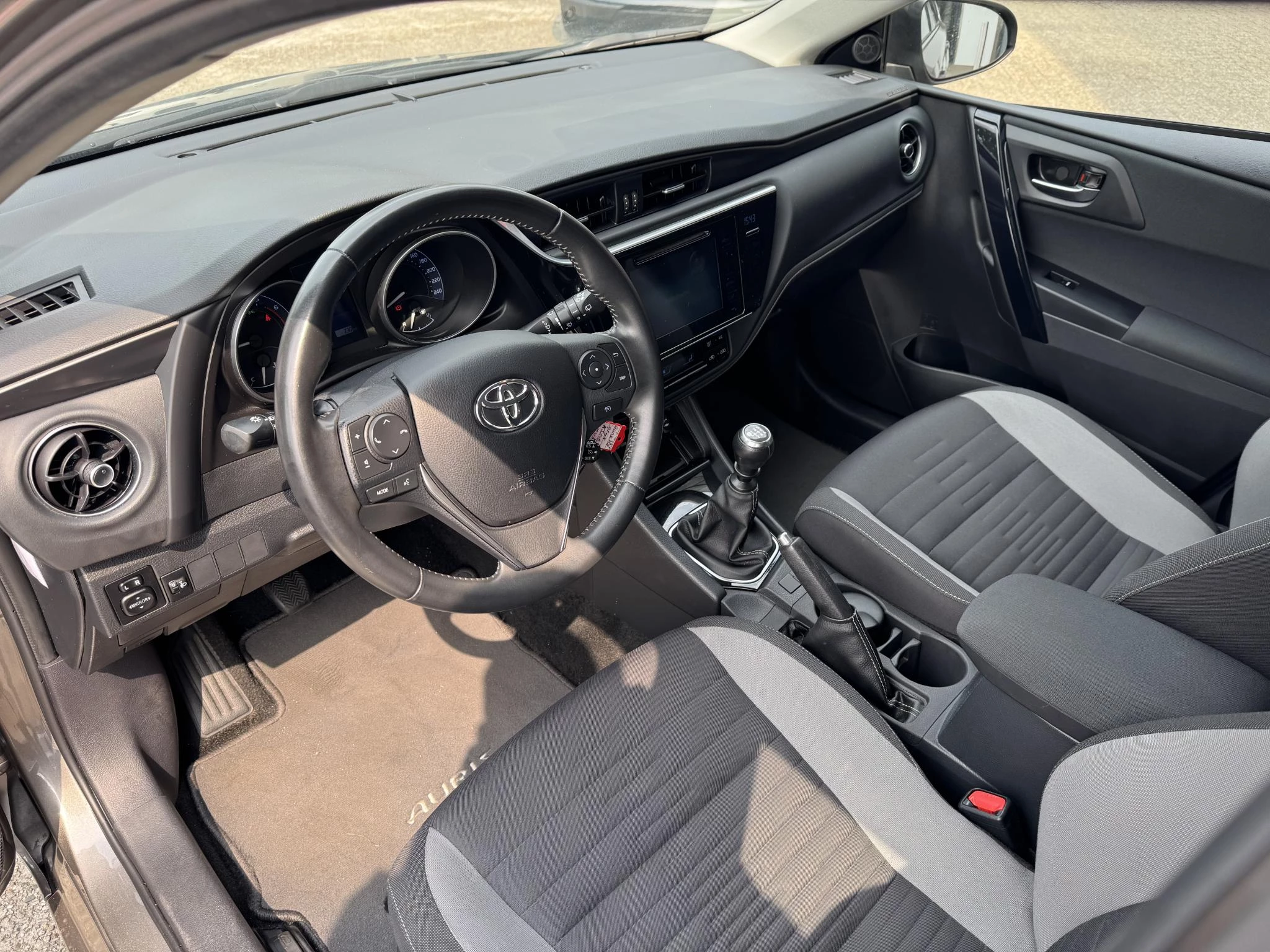 Hoofdafbeelding Toyota Auris