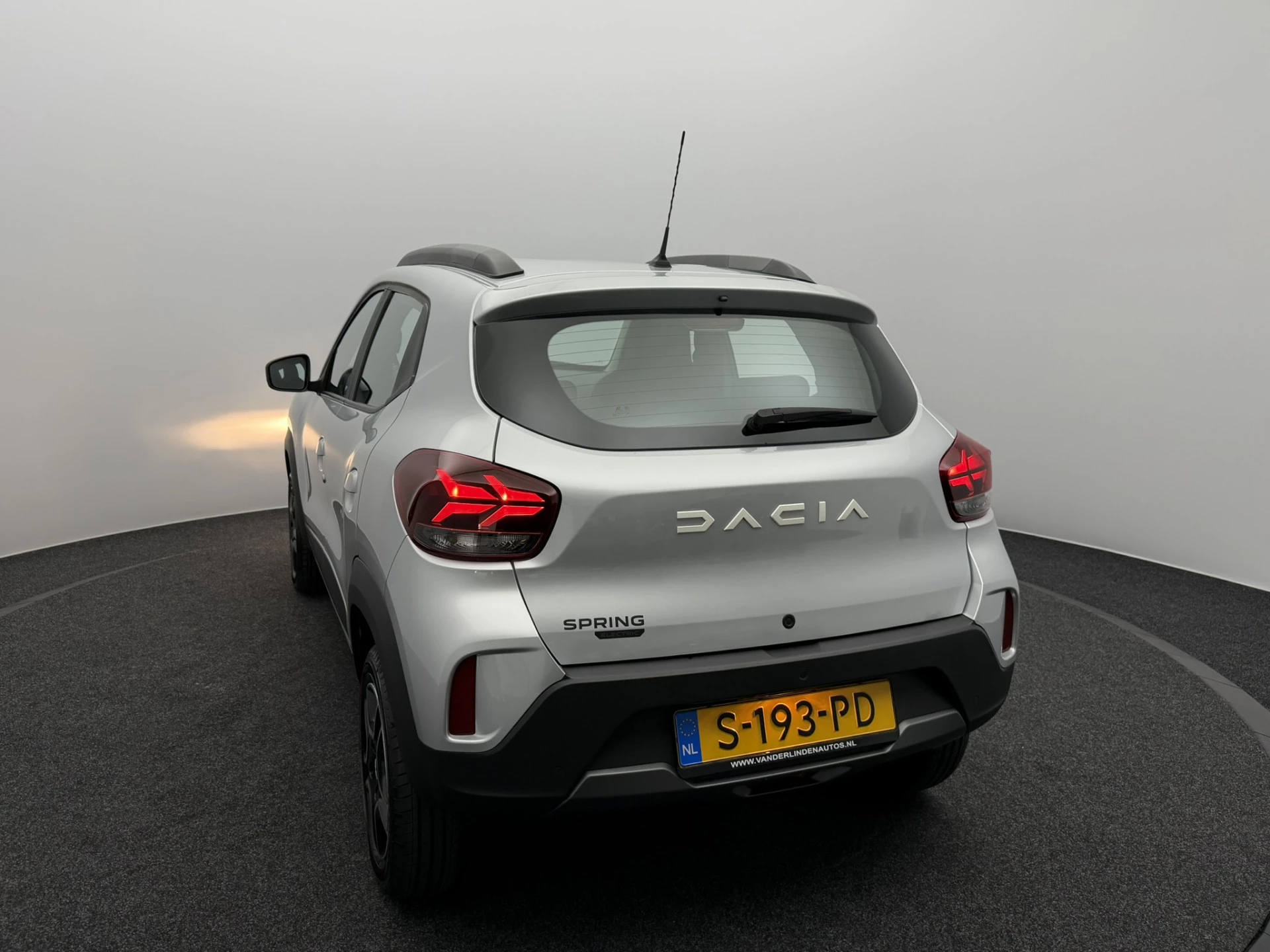 Hoofdafbeelding Dacia Spring