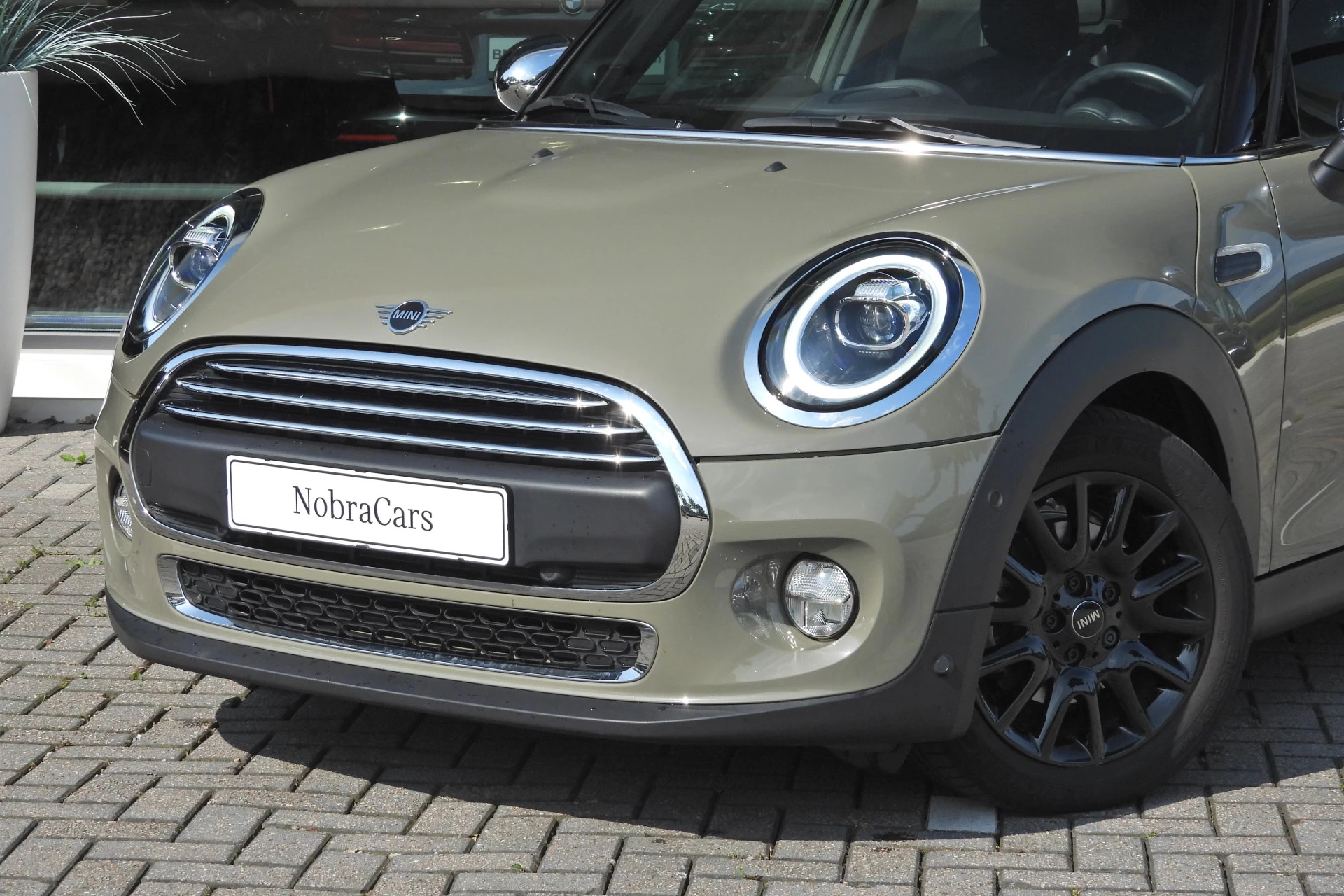 Hoofdafbeelding MINI One
