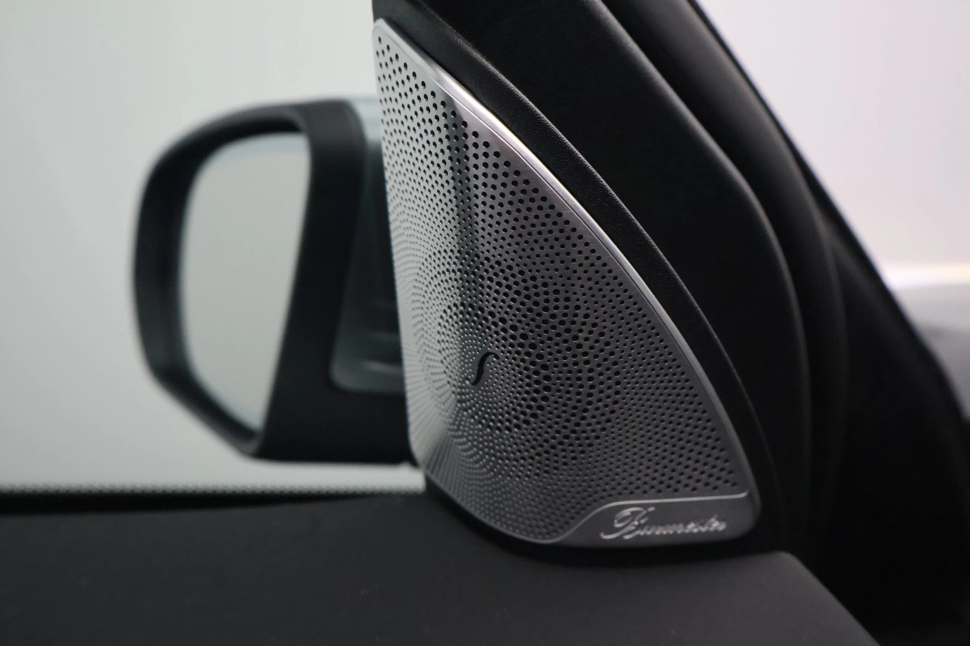 Hoofdafbeelding Mercedes-Benz EQC