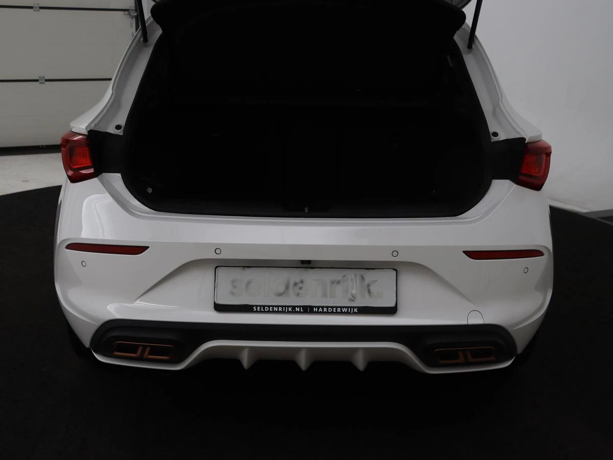 Hoofdafbeelding CUPRA Leon