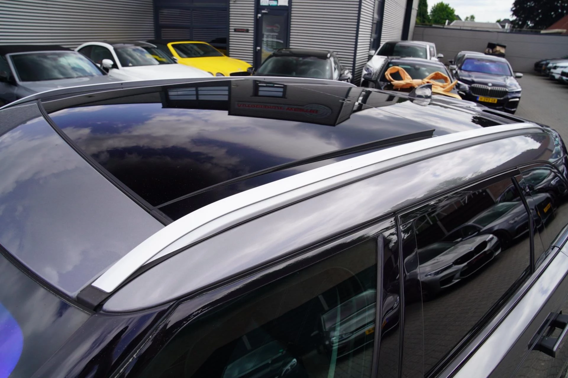 Hoofdafbeelding Land Rover Range Rover Velar