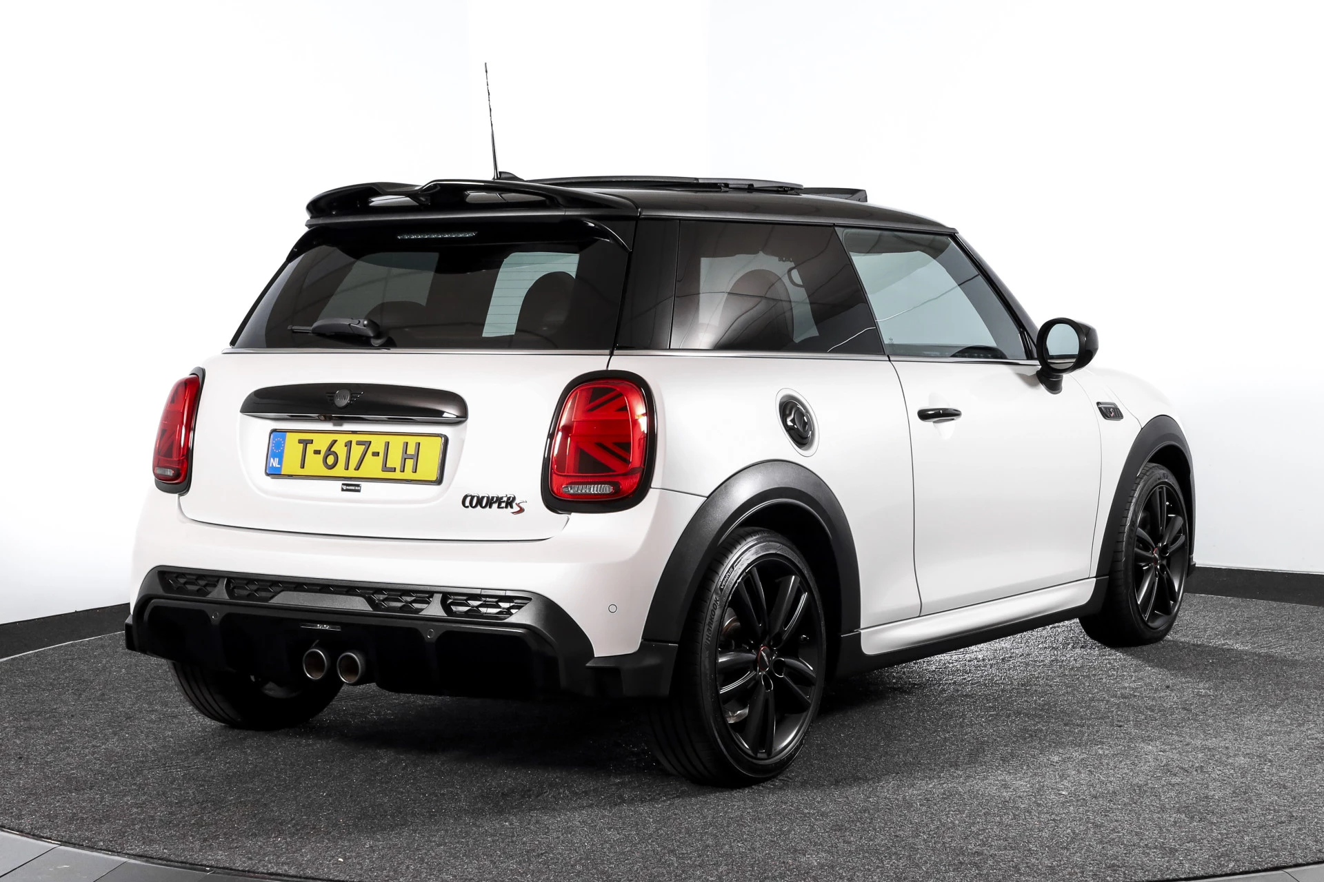 Hoofdafbeelding MINI Cooper S