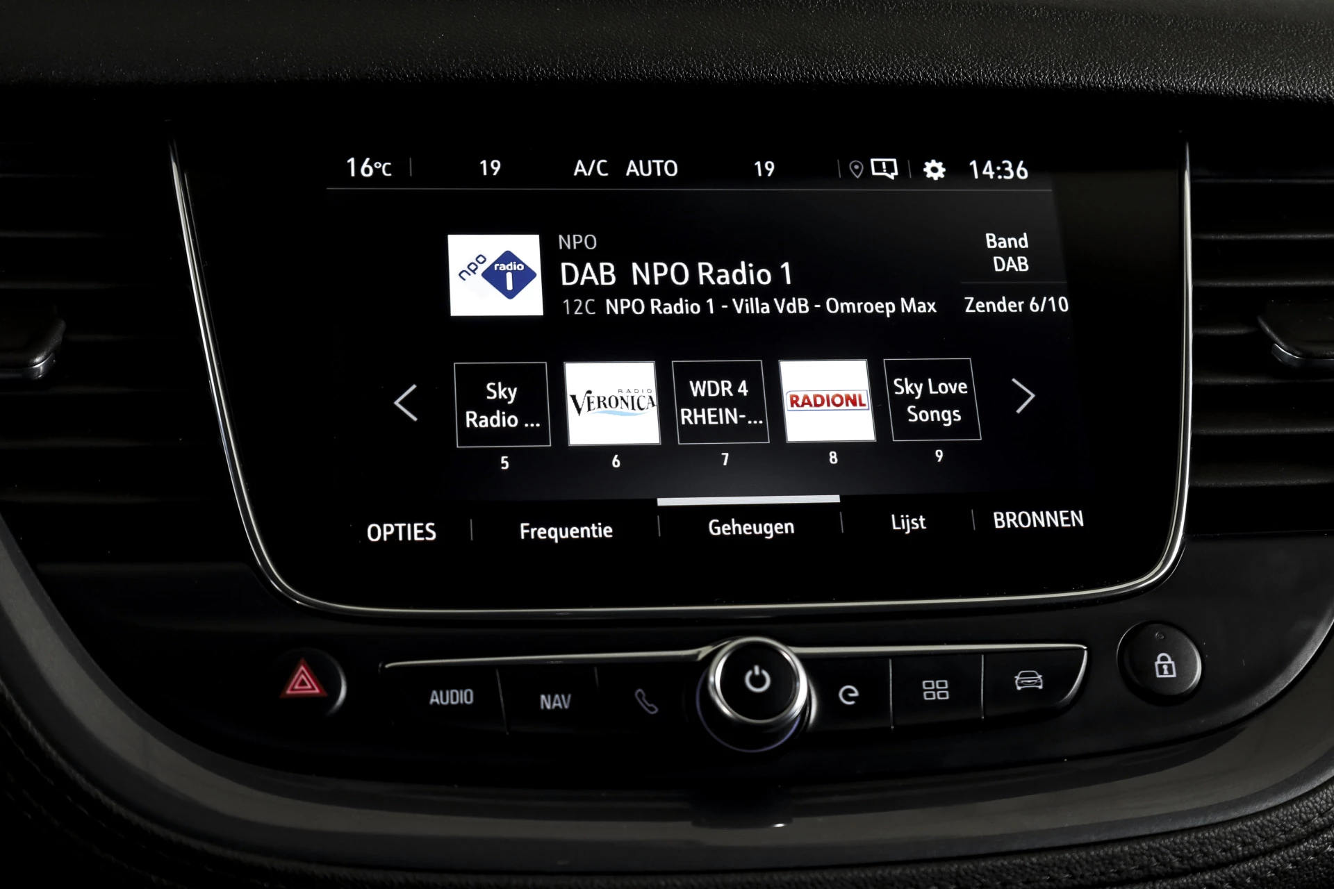 Hoofdafbeelding Opel Grandland X