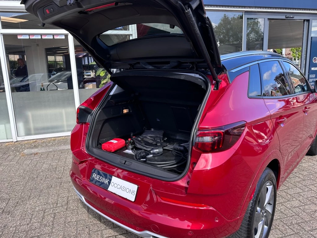 Hoofdafbeelding Opel Grandland