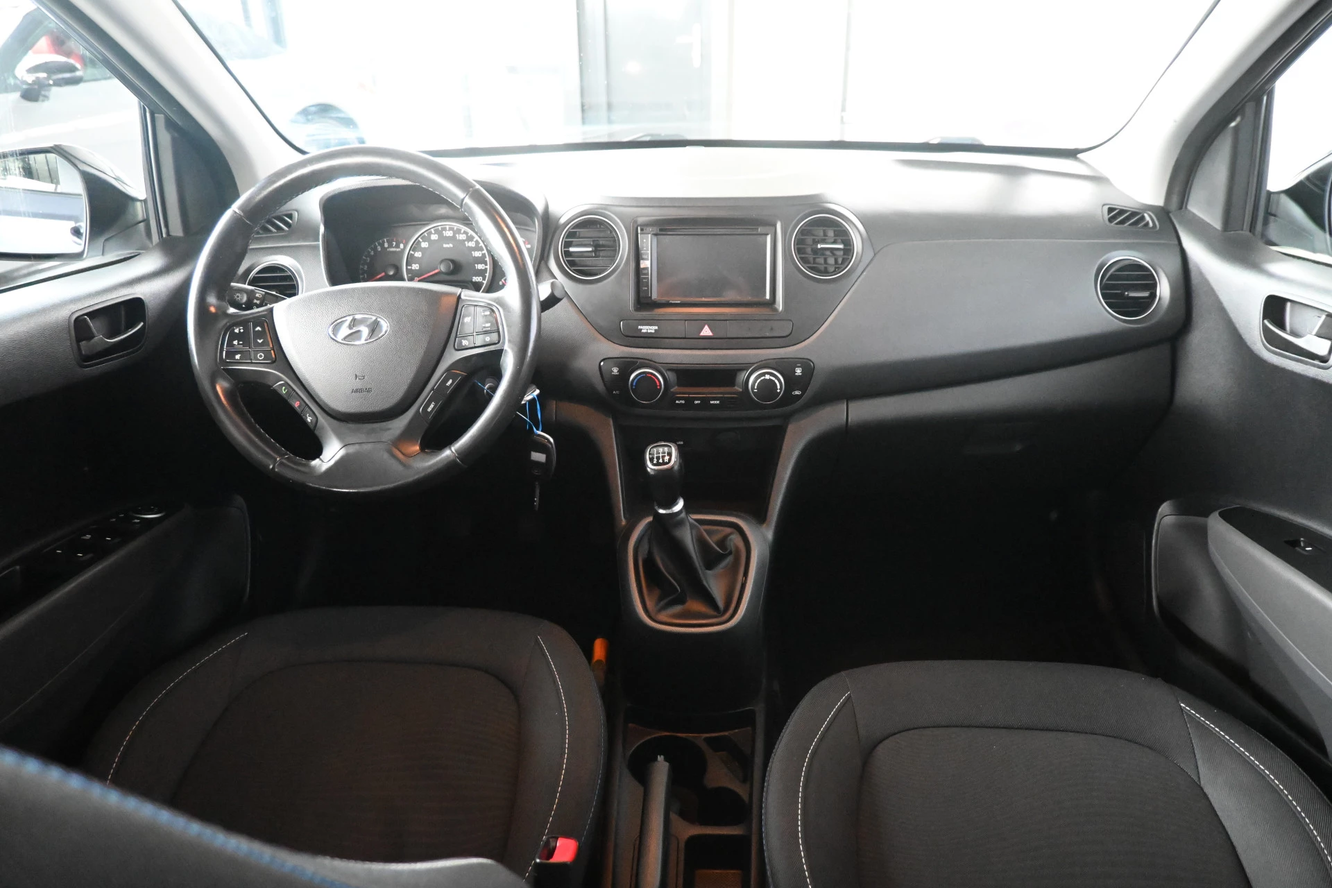 Hoofdafbeelding Hyundai i10