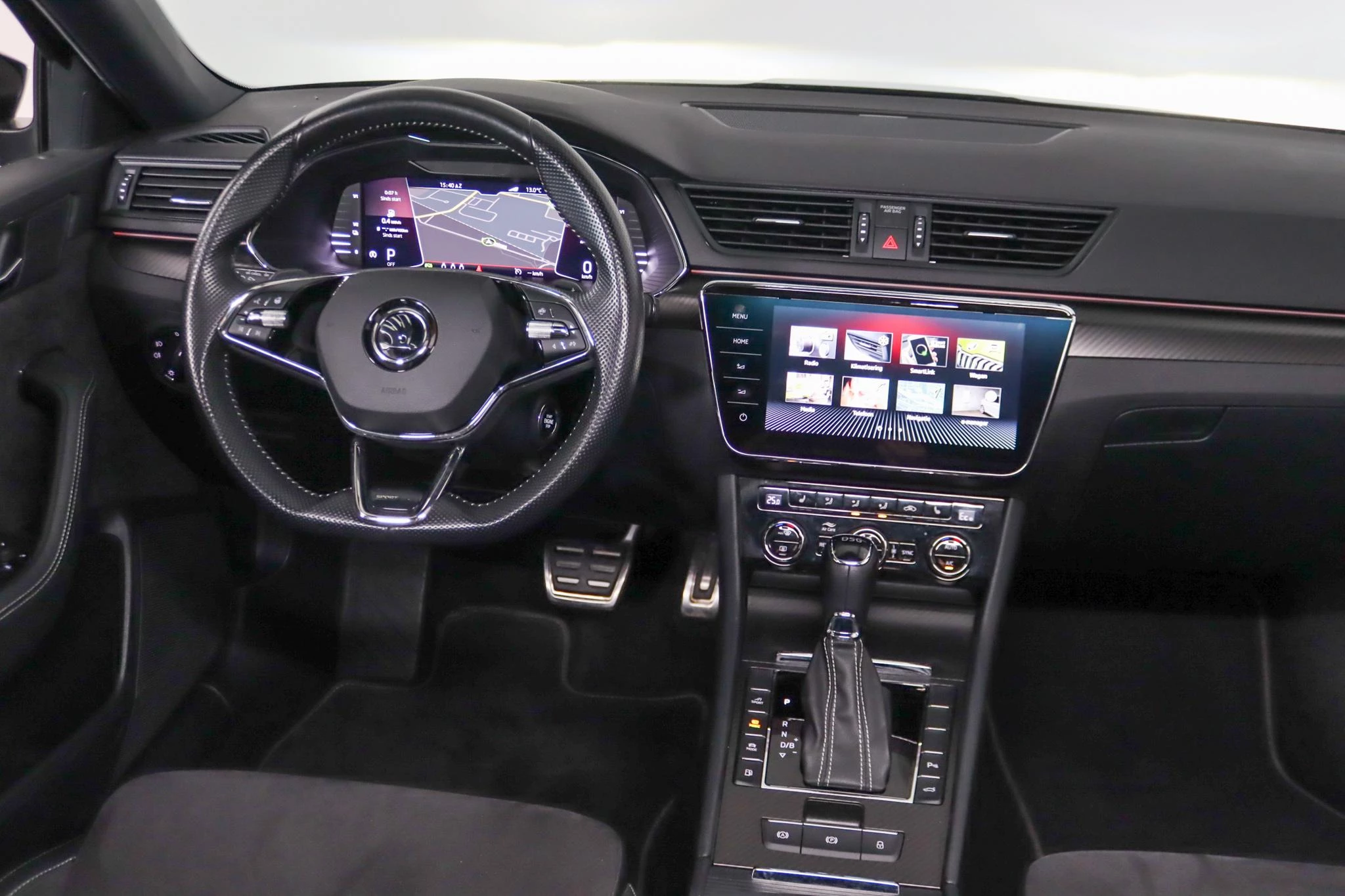 Hoofdafbeelding Škoda Superb