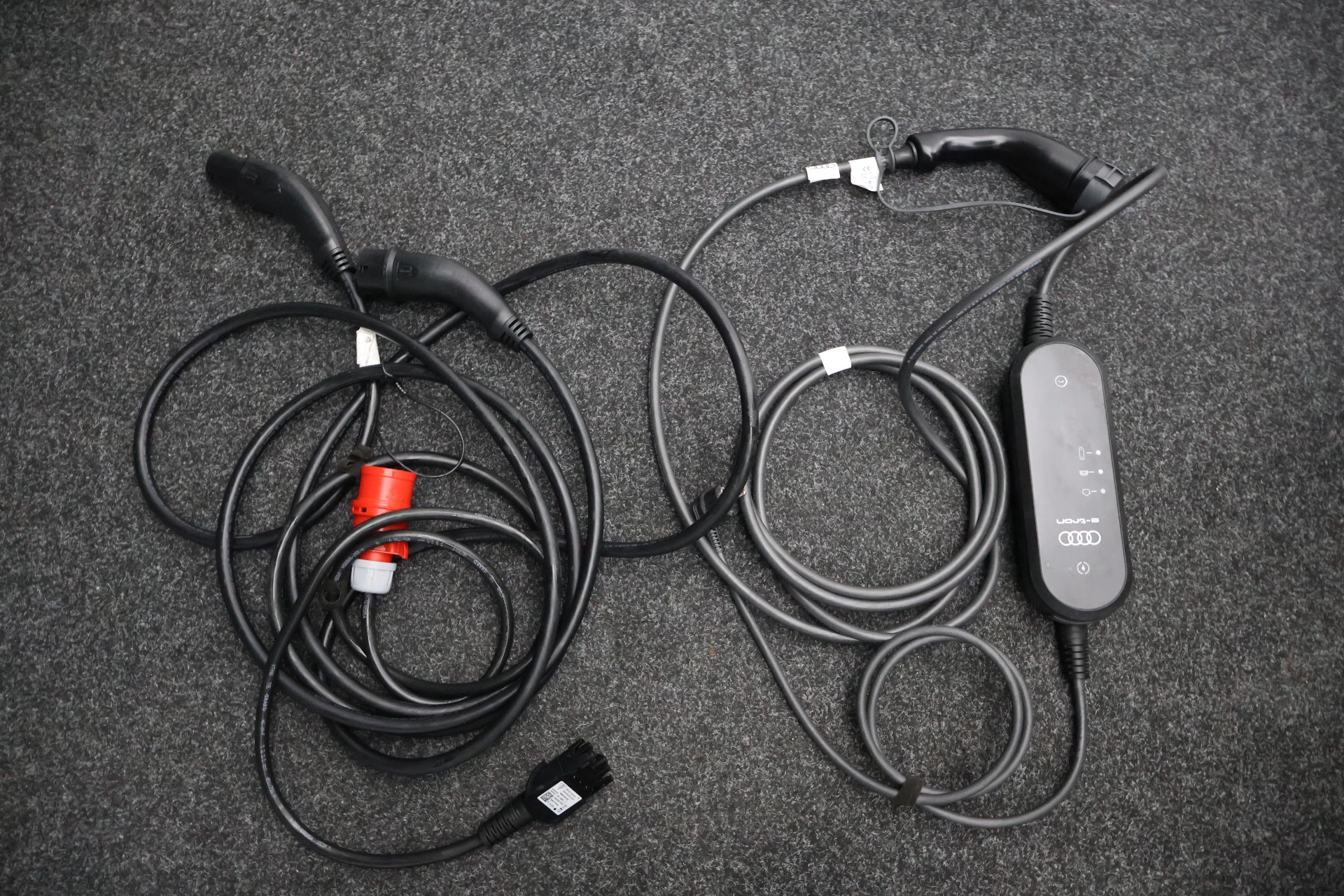 Hoofdafbeelding Audi e-tron