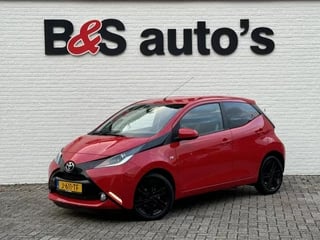 Toyota Aygo 1.0 VVT-i x-sport Automaat Camera Carplay 4 Seizoenen banden Airco