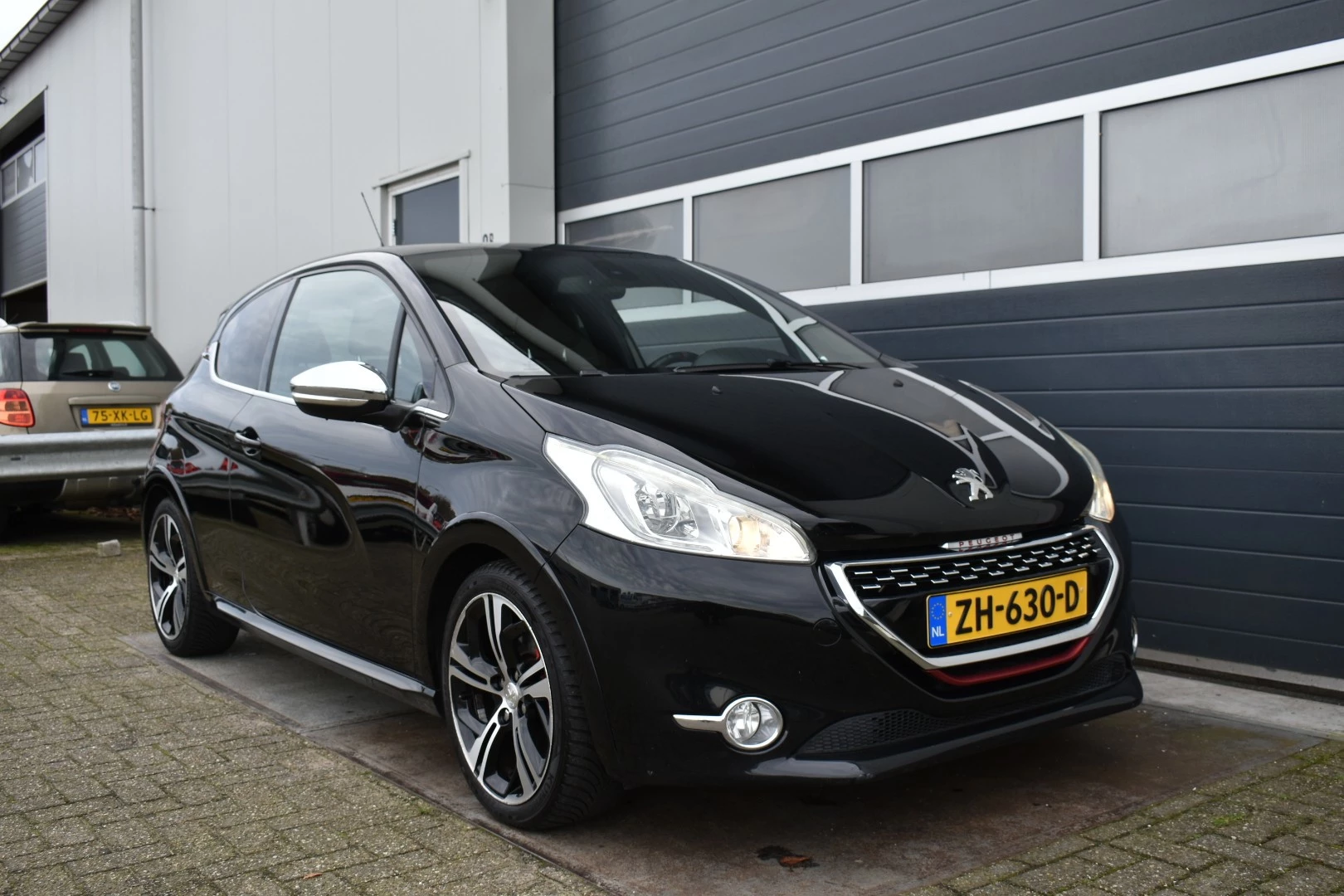 Hoofdafbeelding Peugeot 208