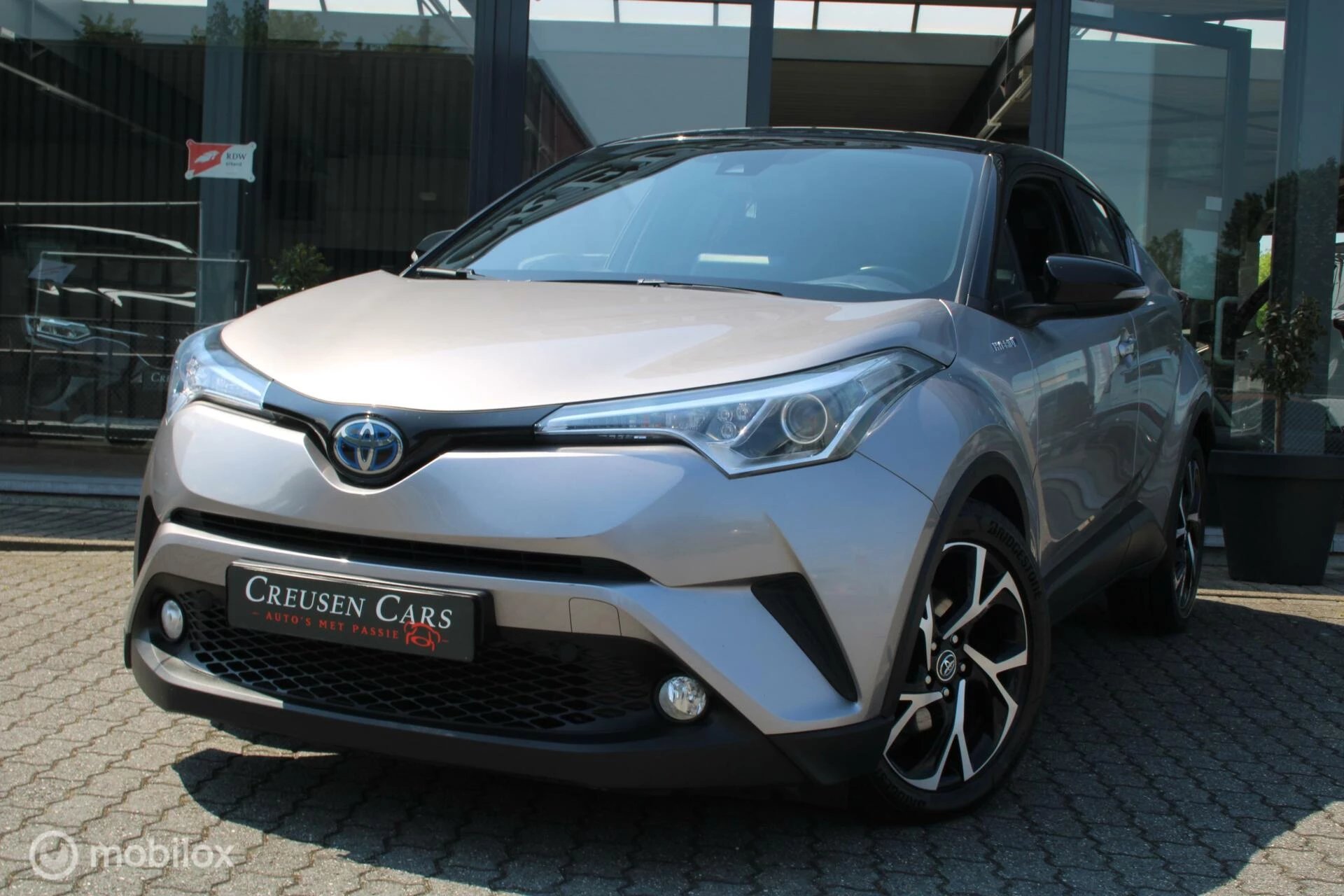 Hoofdafbeelding Toyota C-HR