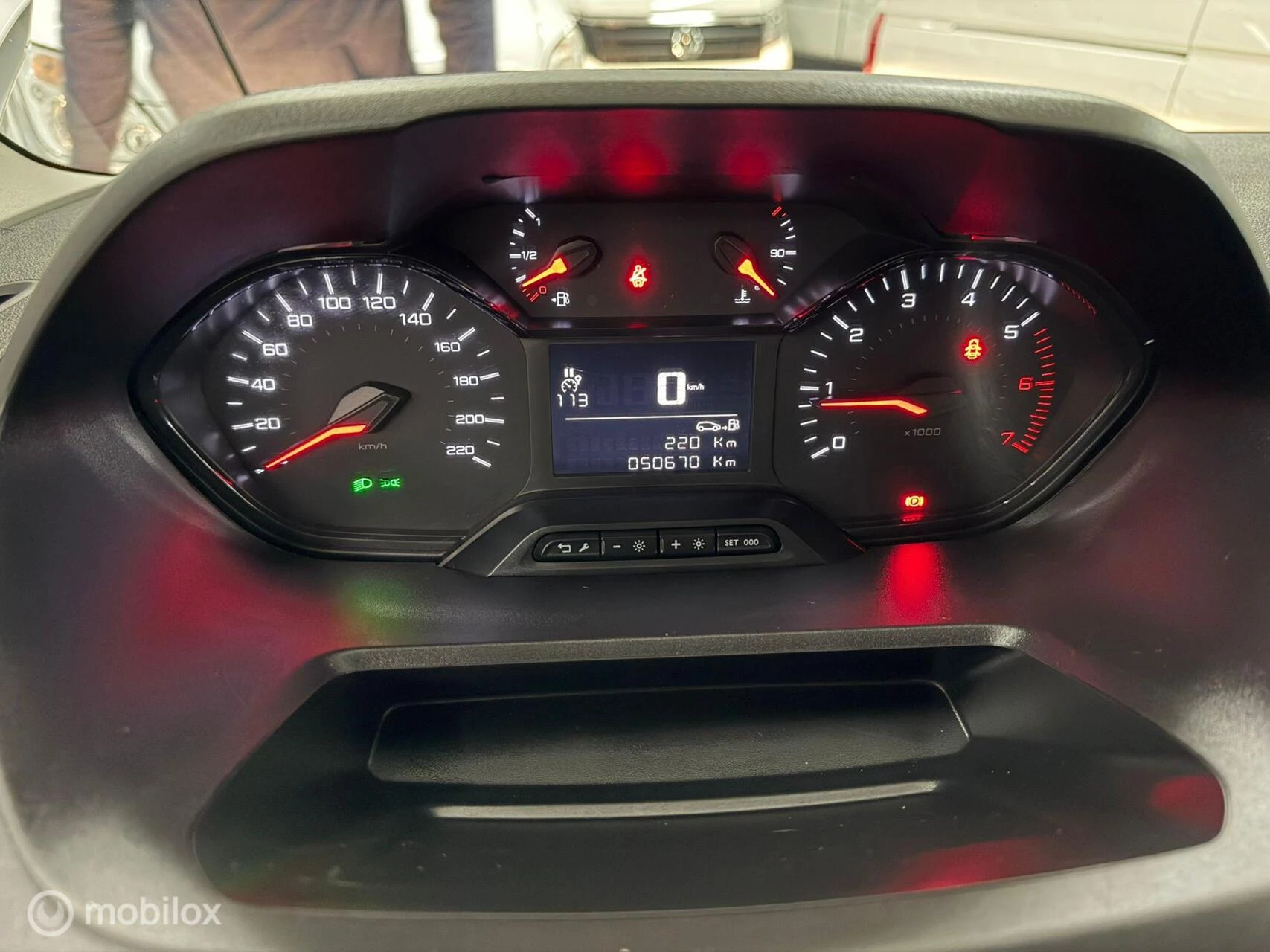 Hoofdafbeelding Peugeot Partner