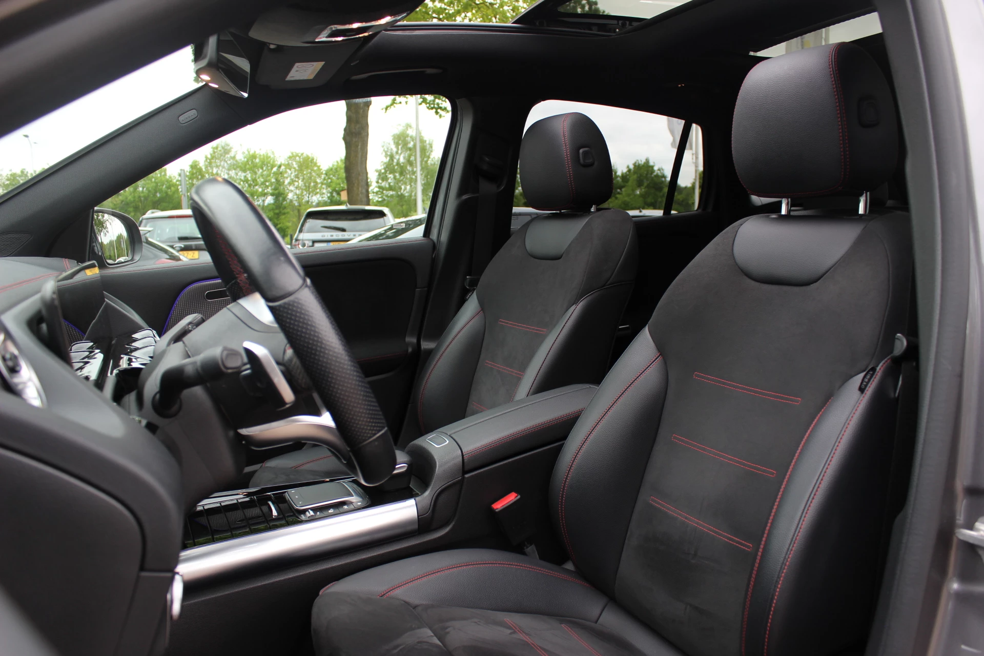 Hoofdafbeelding Mercedes-Benz EQA