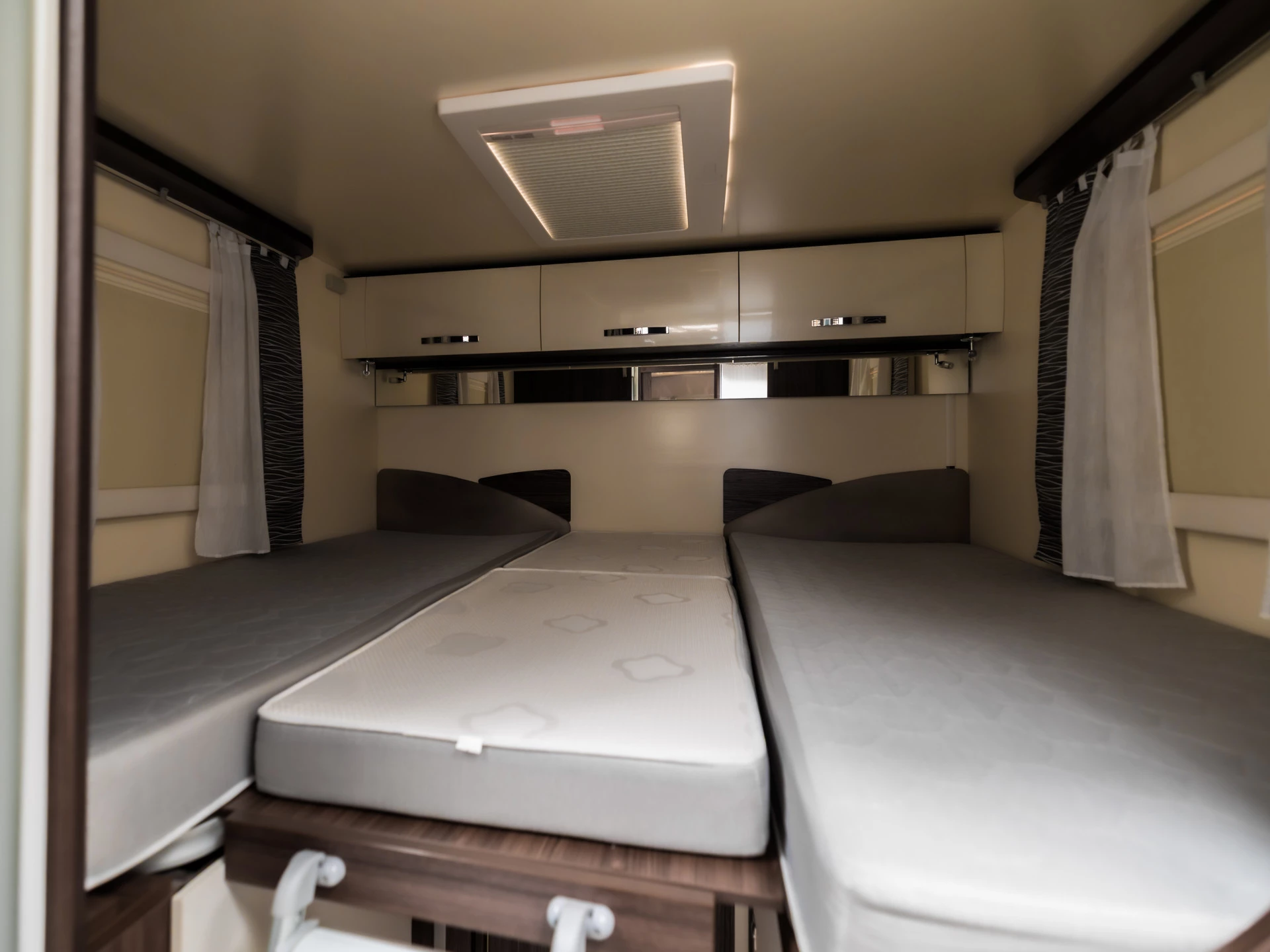 Hoofdafbeelding Benimar Camper TESSORO 463