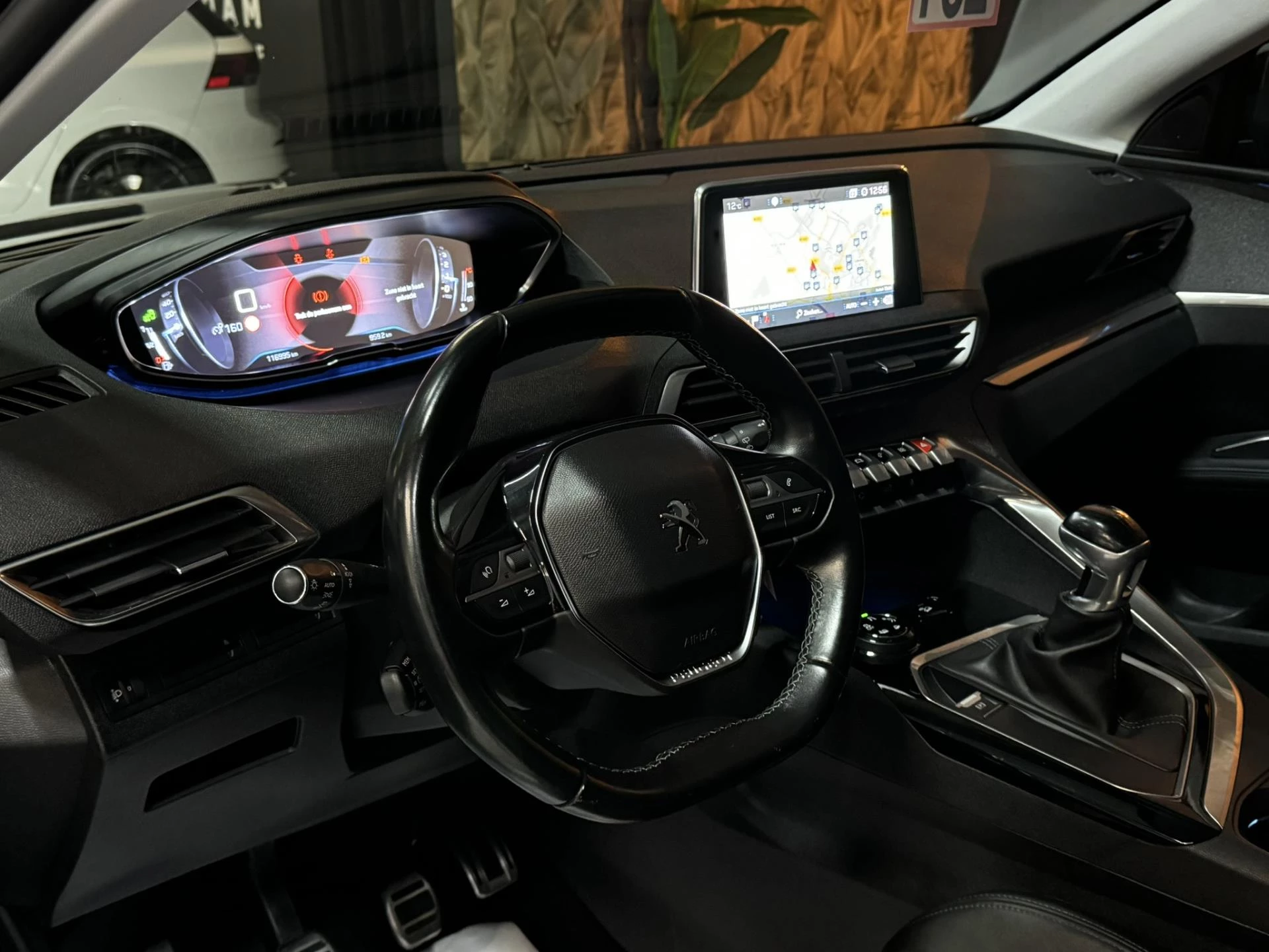 Hoofdafbeelding Peugeot 5008