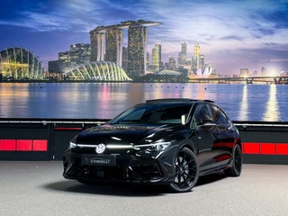 Volkswagen Golf R 8.5 2.0 TSI 4Motion R Facelift|Akrapovic|HUD|Leder|Pano