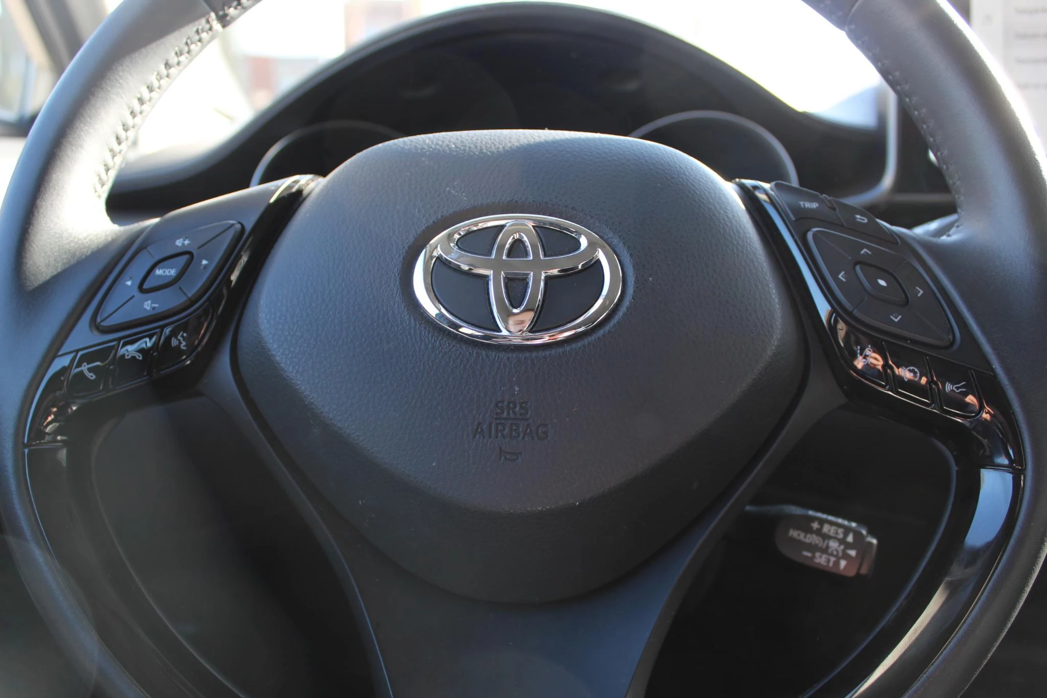 Hoofdafbeelding Toyota C-HR