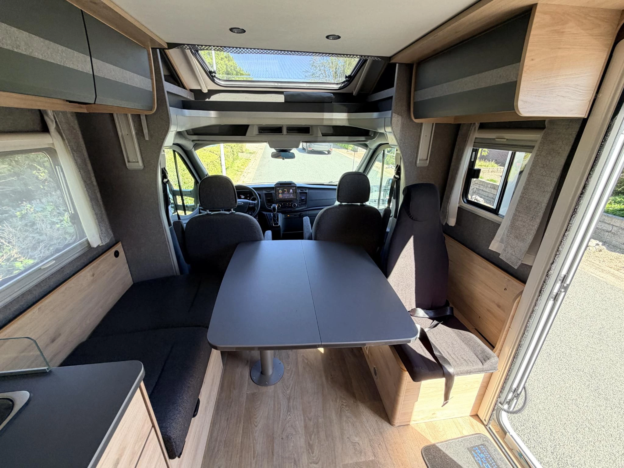 Hoofdafbeelding Dethleffs Just go t7055 ebl Ford 130PK Camper•Automaat•TV