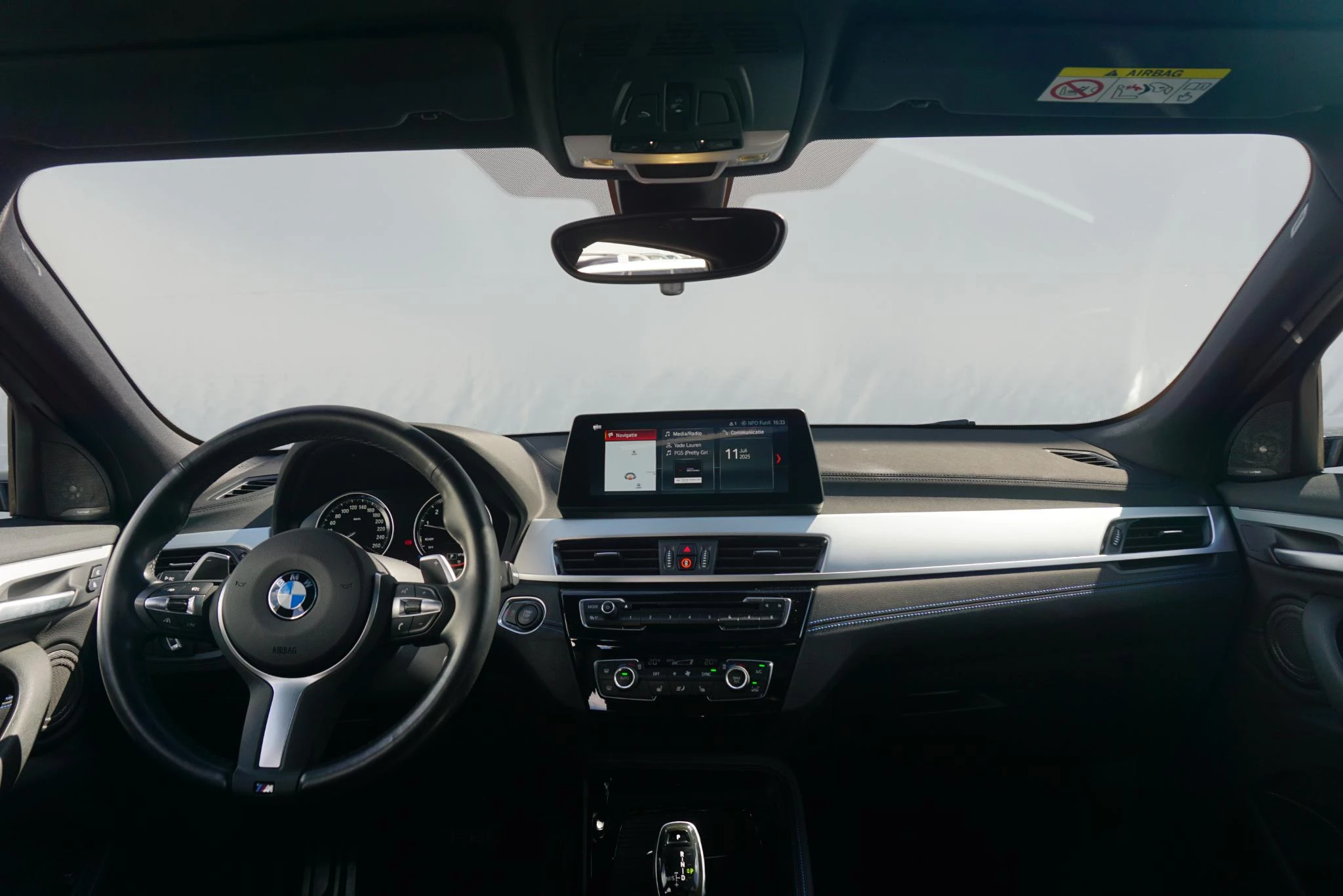 Hoofdafbeelding BMW X2