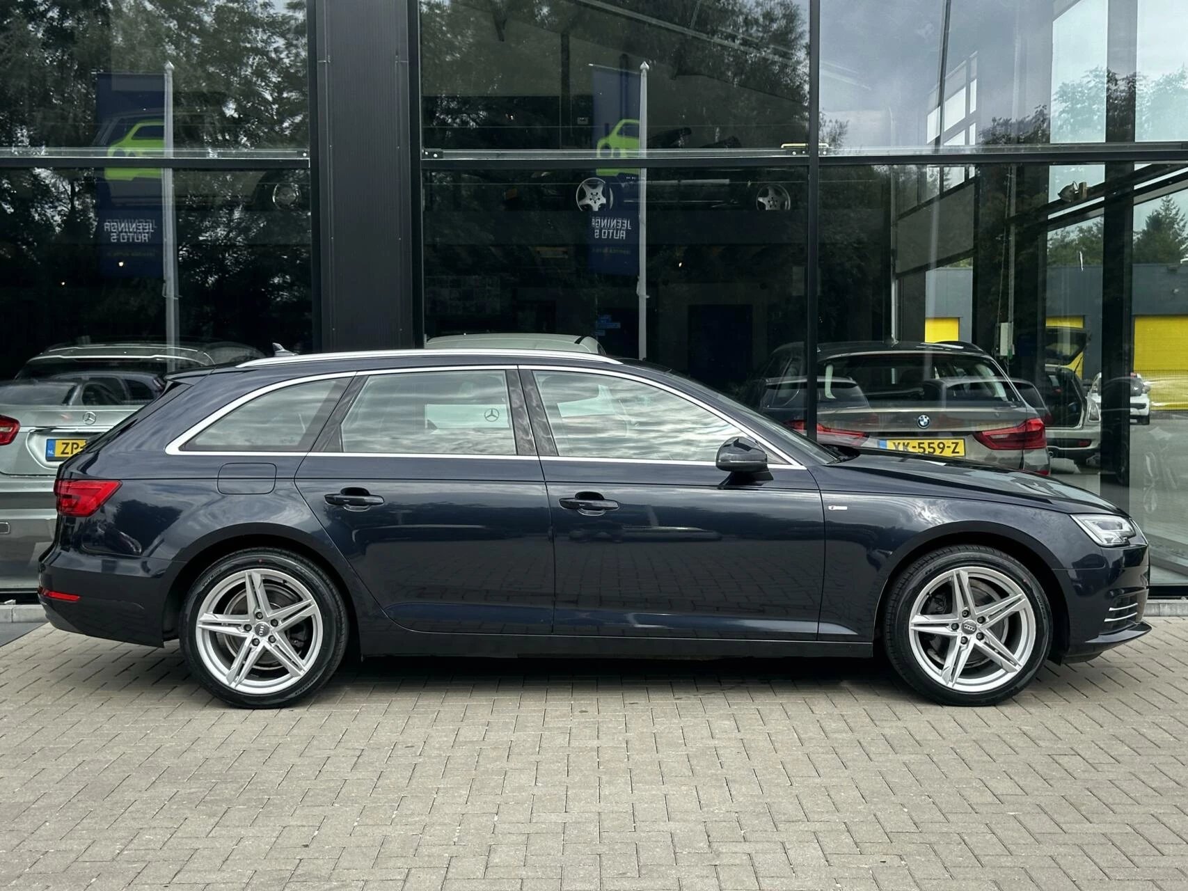 Hoofdafbeelding Audi A4