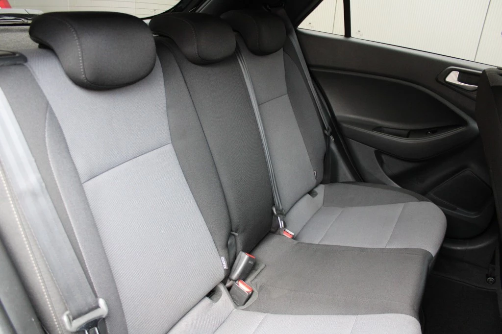 Hoofdafbeelding Hyundai i20