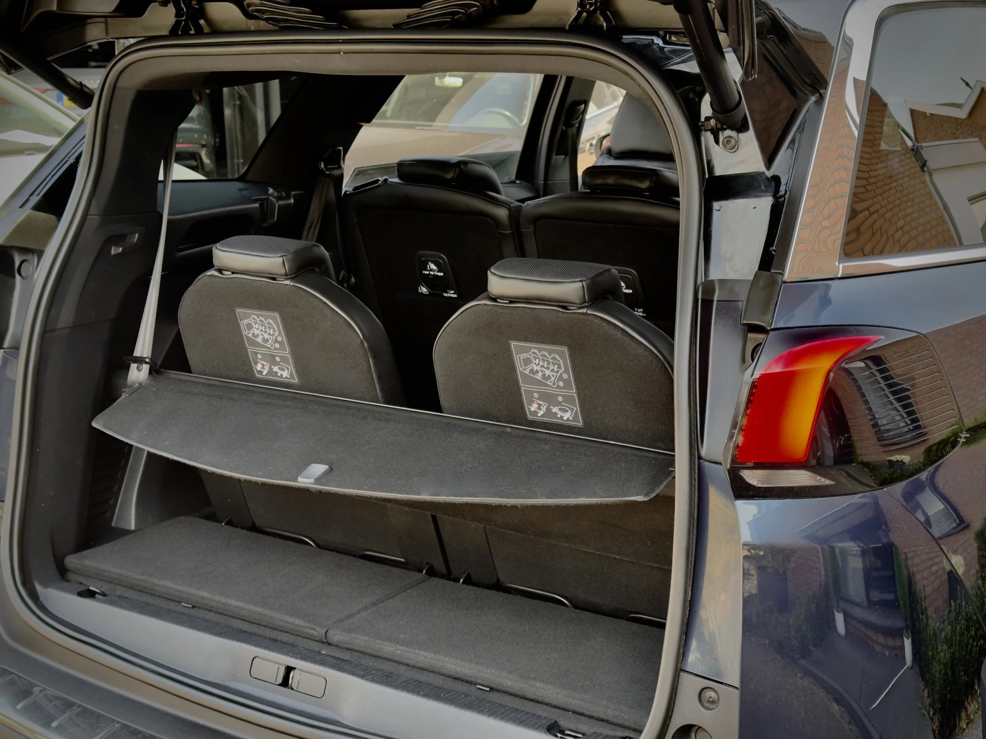 Hoofdafbeelding Peugeot 5008