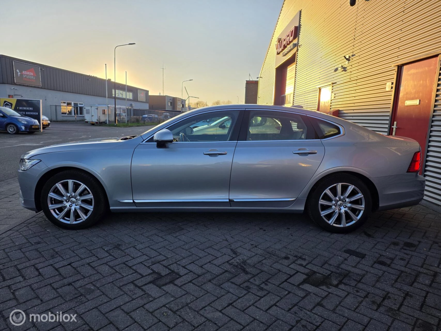 Hoofdafbeelding Volvo S90