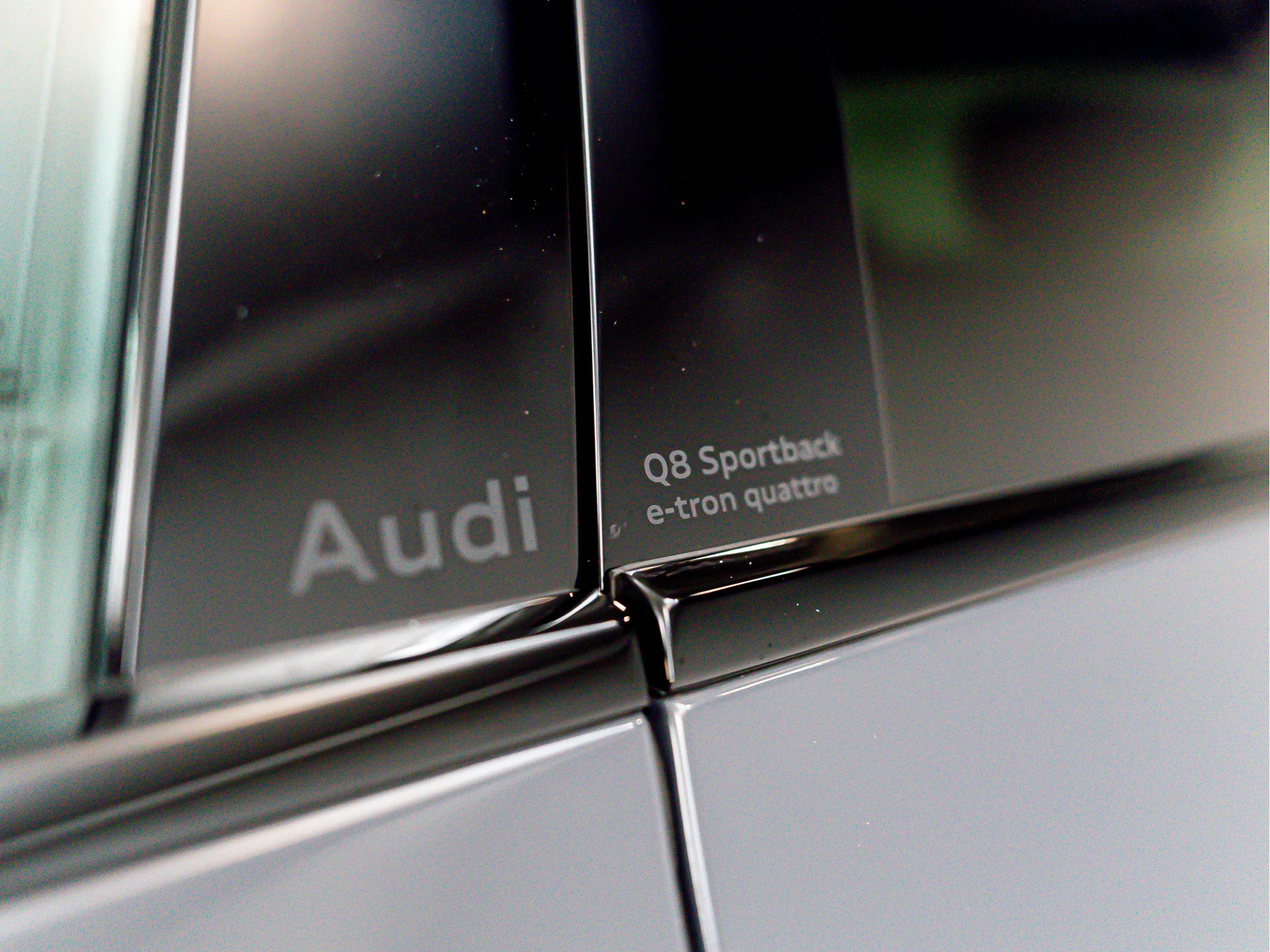 Hoofdafbeelding Audi Q8 Sportback e-tron