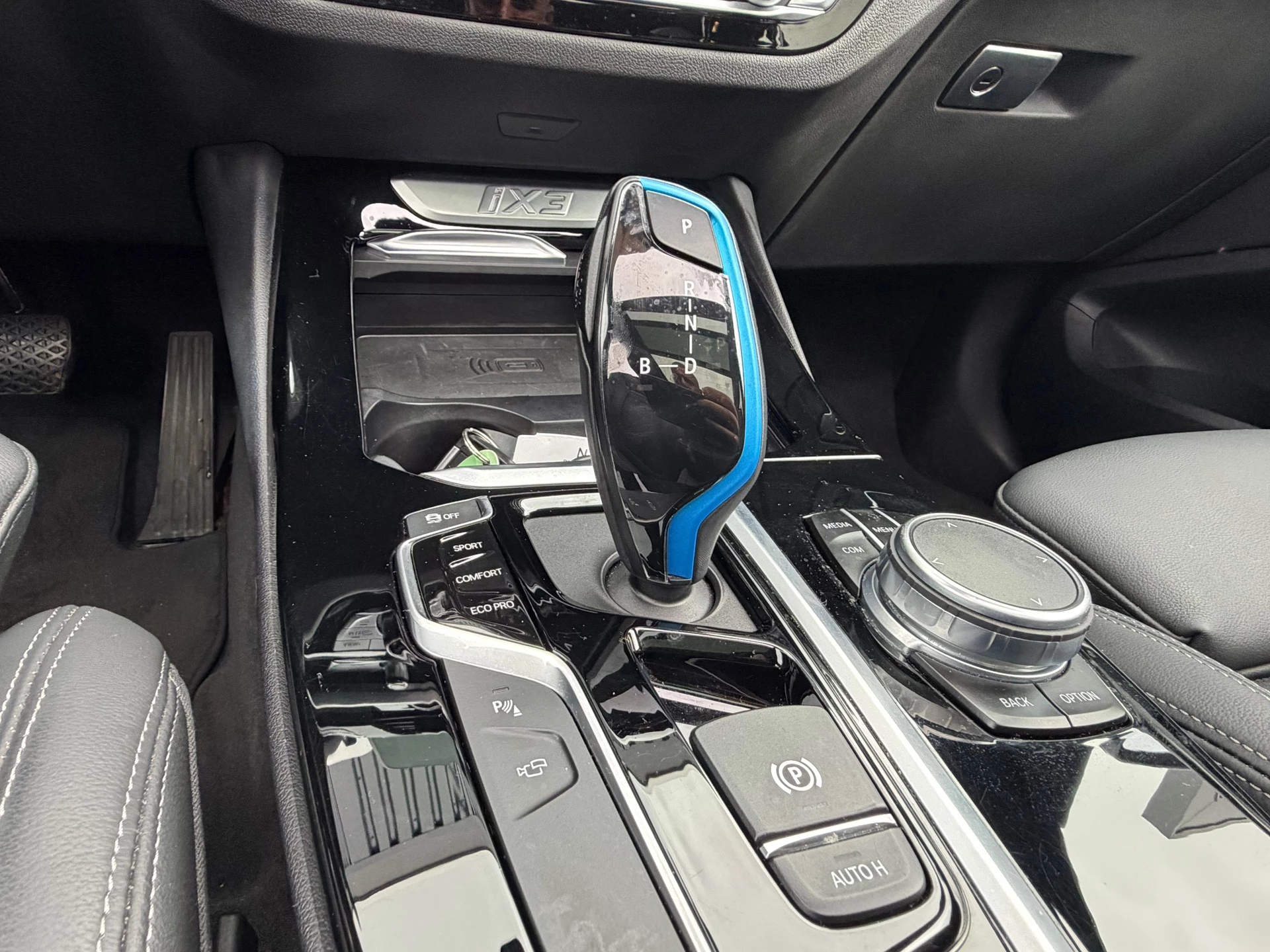 Hoofdafbeelding BMW iX3